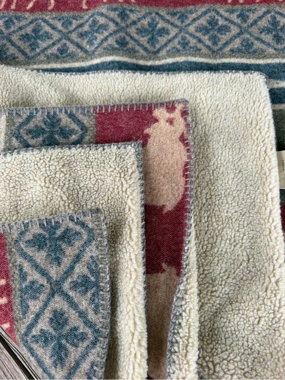 VTG Woolrich Lodge Camp Fair Isle Blanket Sherpa Moose Fish Leaves 57x64 GUC
